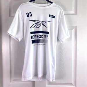 Reebok Training Supply Speedwick Graphic Q3 Short Sleeve T-Shirt